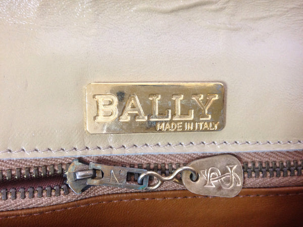 Vintage Bally nude beige leather chain shoulder bag, can be clutch pur –  eNdApPi ***where you can find your favorite designer  vintages..authentic, affordable, and lovable.