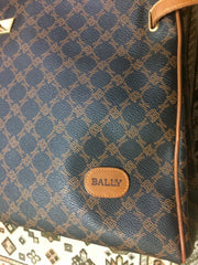 Vintage Bally large brown handbag in classic Kelly bag style with leather trimming and logo print allover. Classic purse for any occasions.