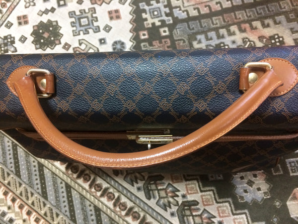 VINTAGE 1970S LOUIS Vuitton Classic Brown Monogram Print Suitcase