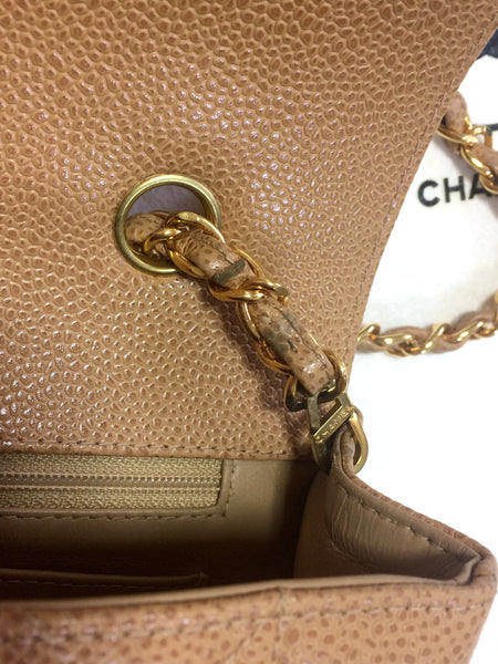 Vintage CHANEL brown beige caviar leather chain tote bag - .de