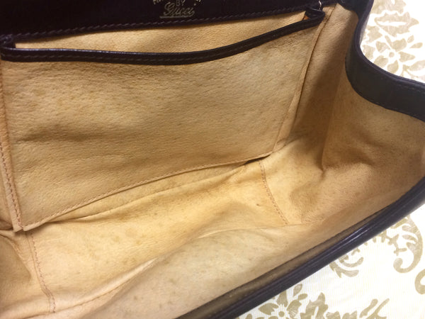 1980s. Vintage Gucci cream color hard clutch bag style shoulder bag wi –  eNdApPi ***where you can find your favorite designer  vintages..authentic, affordable, and lovable.