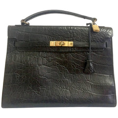 Vintage Mulberry croc embossed black leather Kelly bag. Classic handbag from Roger Saul era. Rare masterpiece you must get.