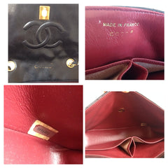 80's vintage CHANEL classic 2.55 black lambskin double chain shoulder bag with golden CC closure. Perfect daily use bag