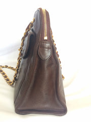 Vintage CHANEL dark brown caviarskin chain shoulder tote bag with golden CC closure. Classic and daily use bag