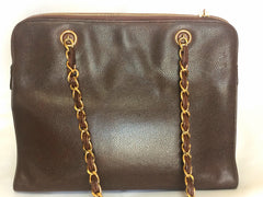 Vintage CHANEL dark brown caviarskin chain shoulder tote bag with golden CC closure. Classic and daily use bag