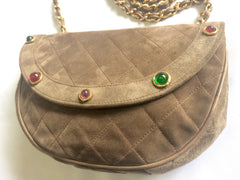 Vintage CHANEL beige brown, cocoa brown suede leather chain shoulder bag with green, red, and purple gripoix stones. Rare masterpiece.