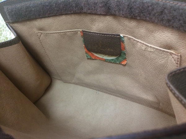 GUCCI Vintage Beige All Over Logo Clutch Bag – ClosetsNYC