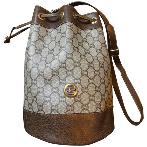 Cheating with a beautiful pastel Gucci bucket tote. : r/Louisvuitton