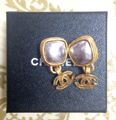 Vintage CHANEL dangling earrings with large CC mark and square silver tone gunmetal faux pearls. Rare, one-of-a-kind Chanel jewelry.