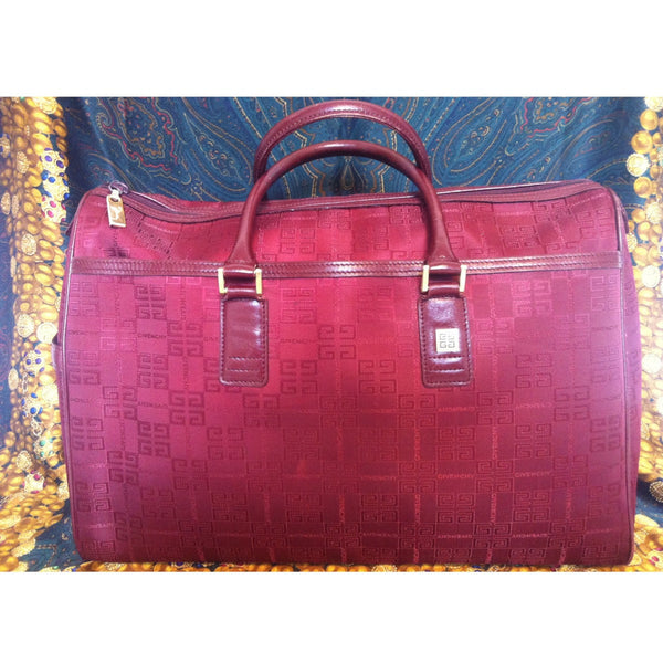Givenchy - The L.C. small weekender bag in burgundy taurillon