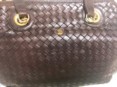 Vintage Bally dark brown lamb leather woven, intrecciato style shoulder bag with golden B logo motif. Classic purse. 050320r1