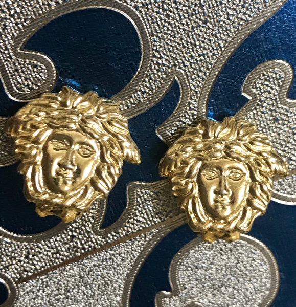 Authentic Gianni Versace Medusa Logo Vintage Silver-Tone Clip on Earrings