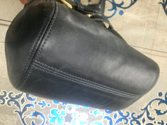 Vintage COACH navy genuine leather hobo bucket shoulder bag, classic purse. Made in Costa Rica