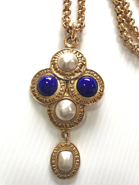 Chanel Gold & Blue Gripoix Clover Pendant Necklace Q6J4IY17BB000