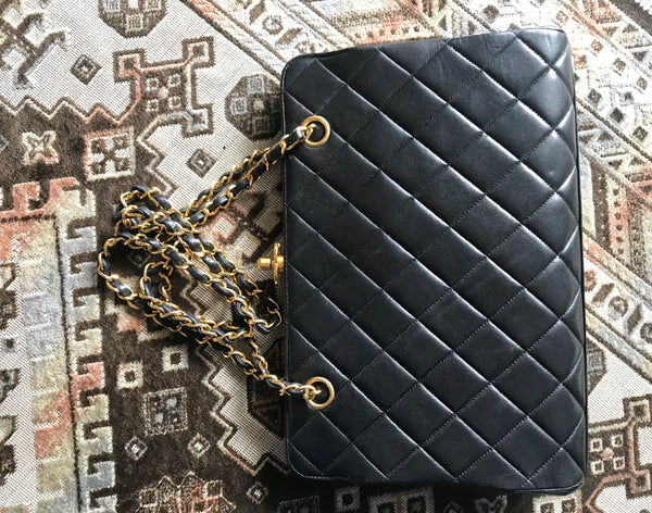 RARE Chanel Vintage Black Silk Chain Cage Evening Shoulder Bag – Dignity  Jewels Inc.