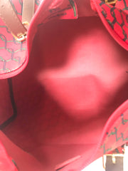 Vintage Roberta di Camerino red, green and navy duffle style purse with gold tone R logo charm. TALON zipper. 050315r2