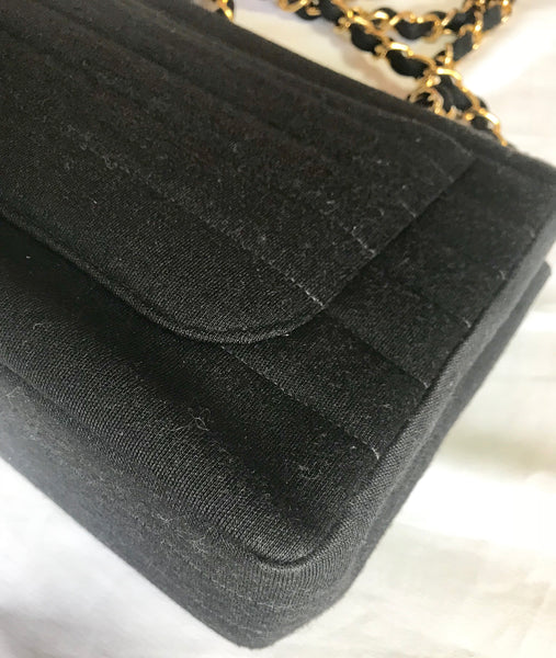 Chanel Vintage Caviar Stitched CC Small Shoulder Bag Black