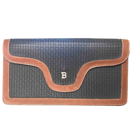 Vintage Bally black and brown wallet with B logo motif. Classic purse for unisex use.