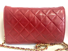 Vintage CHANEL red lamb leather shoulder bag with golden CC button motifs at flap. Rare purse. 070610re1