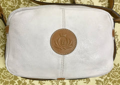 Vintage Fendi white and brown leather shoulder bag. Rare purse back in the era.