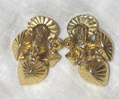 Vintage Yves Saint Laurent crystal and pearl earrings. YSL must have jewelry piece. Heart, pink, purple, pearl stones. 010312et