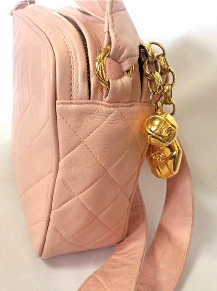 Vintage CHANEL milky pink lamb leather camera bag style shoulder