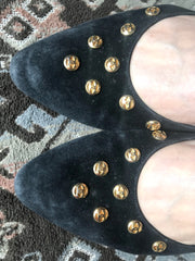 Vintage CHANEL black suede leather pumps shoes with golden CC mark motifs. EU35.5 US4.5-5.5. 050407r8