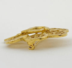 Vintage CHANEL arabesque flower brooch with CC mark. Made in France. Hat, scarf, jacket. Great gift. 050327re1