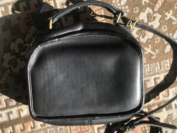 Vintage Coach White Leather No. L6C 9991 Lunch Box Crossbody Bag