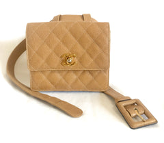 Vintage CHANEL beige brown caviarskin waist purse, hip bag, fanny pack with golden CC mark. Classic 2.55 design. R0410112