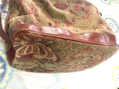 Vintage Mulberry khaki and wine brown gabeline weave fabric hobo bucket shoulder bag with leather trimming. Made in England. 050320r12