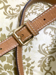 Vintage Fendi white and brown leather shoulder bag. Rare purse back in the era.