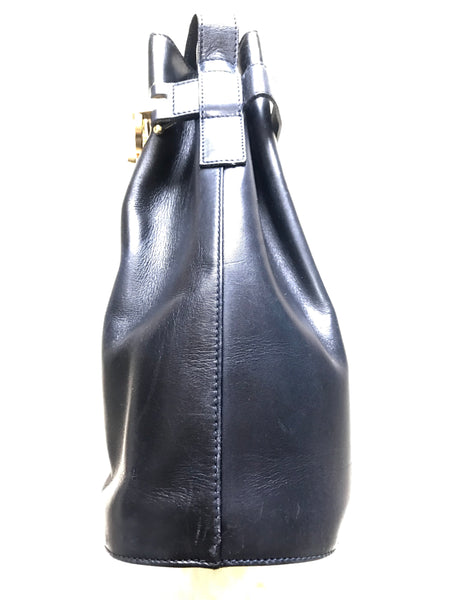 Salvatore Ferragamo Shoulder Bag P21 Gancini vintage leather Navy
