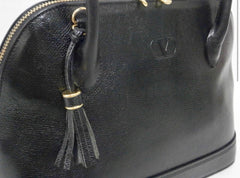 Vintage Valentino Garavani black leather bolide bag with shoulder strap, V logo, a fringe. Classic dialy use purse. 060616r1