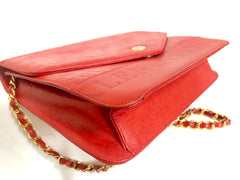Vintage Valentino Garavani red leather chain shoulder bag with rose flower embossed design and round V motif. Can be clutch bag.