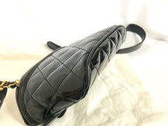 MINT. Vintage CHANEL black patent enamel leather fanny pack, hip bag, party clutch. Ariana Grande loves it too. Belt size 28”-30”. 050320r17