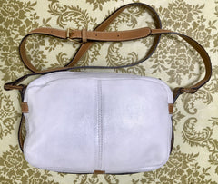 Vintage Fendi white and brown leather shoulder bag. Rare purse back in the era.