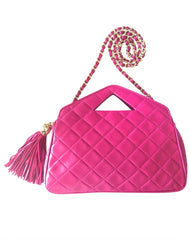 Vintage CHANEL pink lamb leather chain shoulder bag with fringe. Rare triangle handle handbag. Must have.