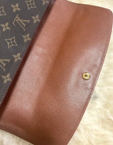 Vintage Louis Vuitton monogram envelope style document portfolio bag. –  eNdApPi ***where you can find your favorite designer  vintages..authentic, affordable, and lovable.