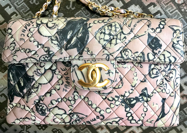 Vintage CHANEL pink coated canvas 2.55 jumbo chain shoulder bag with h –  eNdApPi ***where you can find your favorite designer  vintages..authentic, affordable, and lovable.