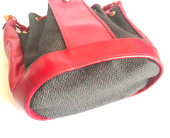 Vintage Yves Saint Laurent red and grey hobo bucket shoulder bag with leather trimmings and golden logo plate. YSL classic purse. 050323re6