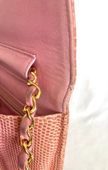 Vintage CHANEL milky pink genuine lizard leather 2.55 shoulder bag with golden CC mark and and chain strap. Rare masterpiece. 050323re10