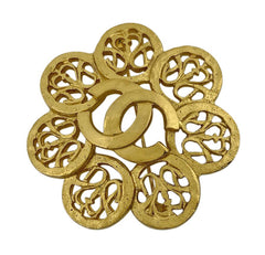 Vintage CHANEL arabesque flower brooch with CC mark. Made in France. Hat, scarf, jacket. Great gift. 050327re1