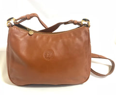 Vintage Fendi brown leather messenger shoulder bag with embossed logo and clear brown and golden motifs. Unisex.