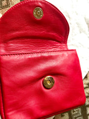 Vintage CHANEL red leather belt bag, fanny pack with detachable chain belt and CC stitch mark on flap. Fits 29.5" through 32.8"