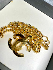 MINT. Vintage CHANEL necklace with a large CC mark pendant top. Gorgeous masterpiece jewelry. 050211rk1