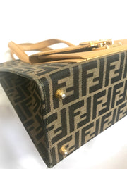 Vintage FENDI classic logo pecan jacquard and mustard yellow epi leather tote bag with golden closure at front.