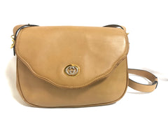 Vintage Gucci nude brown leather shoulder bag with golden and silver tone GG logo motif and wavy design flap. Classic purse. 060716r