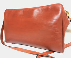 Vintage Fendi brown epi leather messenger bag, shoulder purse with iconic Janus medallion embossed motif at front. Unisex. Rare bag.