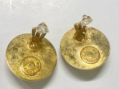Vintage HERMES golden round earrings with white silk fabric frames. Classic jewel piece. 060616r2